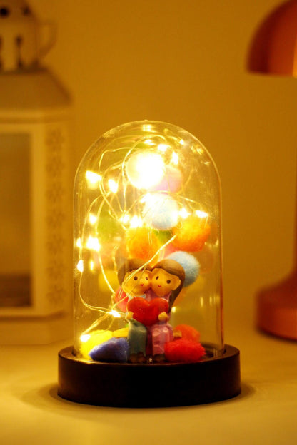 3 Modlu Led Işıklı Fanus Içinde Sevgili Çift Detaylı Sevgiliye Hediyelik Dekoratif Gece Lambası